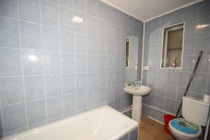 Photo 11- click for photo gallery